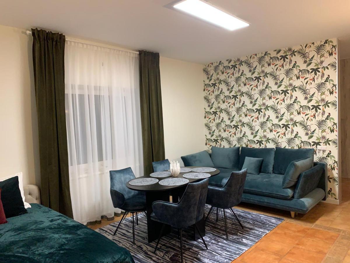 Pas Janina Apartment Паланга Екстериор снимка