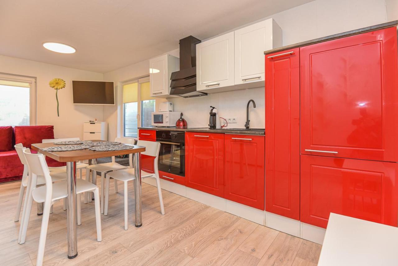 Pas Janina Apartment Паланга Екстериор снимка